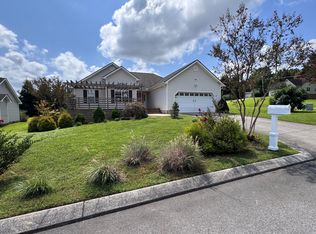 5708 Sunburst Ct, Ooltewah, TN 37363
