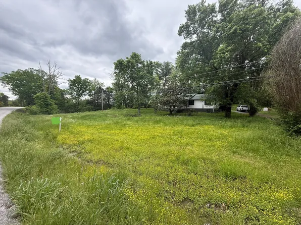 763 Bell Buckle Wartrace Rd, Wartrace, TN 37183