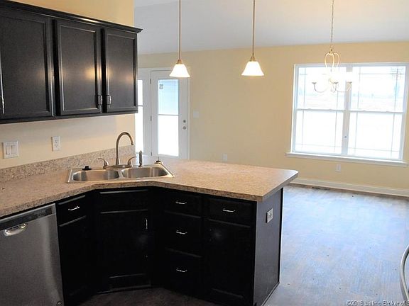 4th image of 8715 Black Oak Dr Lot 95