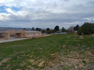16190 Palm St, Hesperia, CA 92345