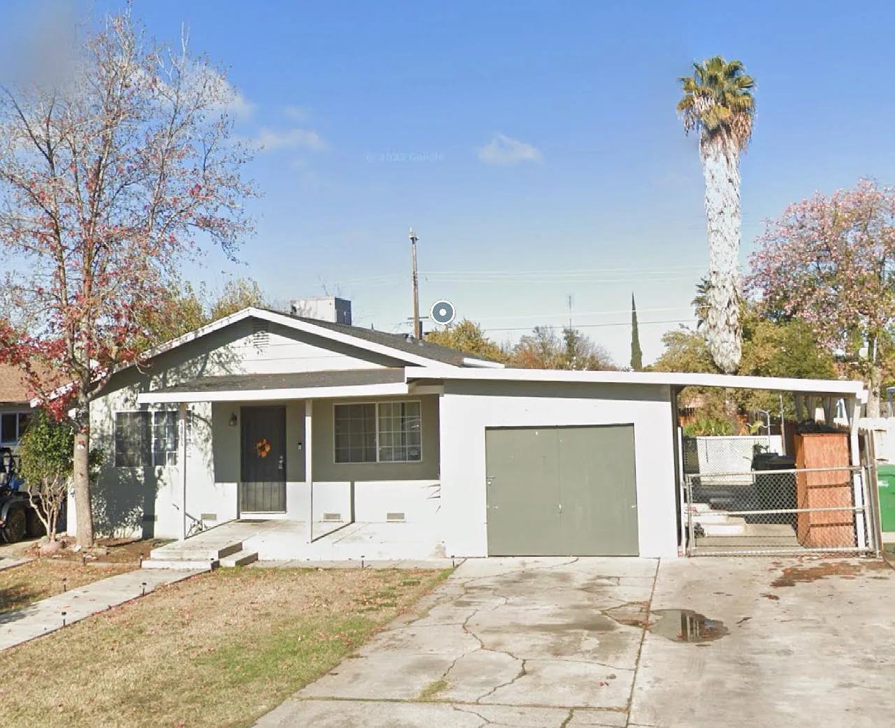 2130 Hudson Ave photo 1