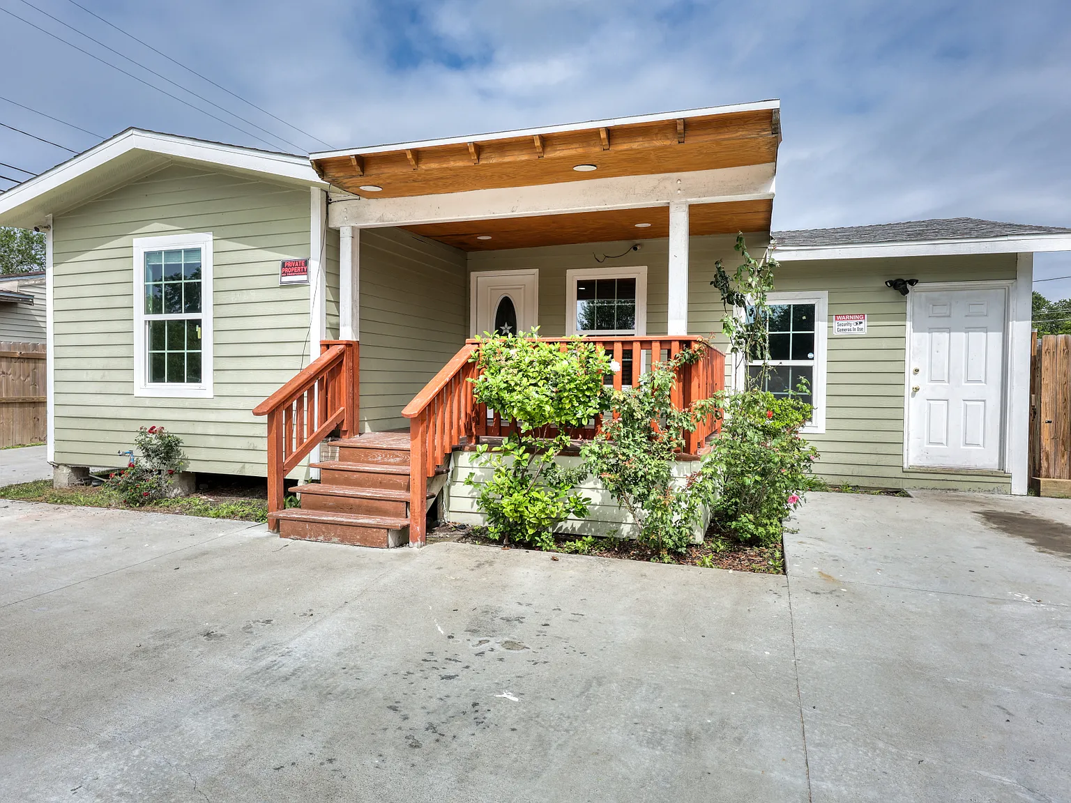 4 bed, 1412 sqft, $2,500 — Photo 3