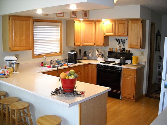 4th image of 139 Pueblo Dr