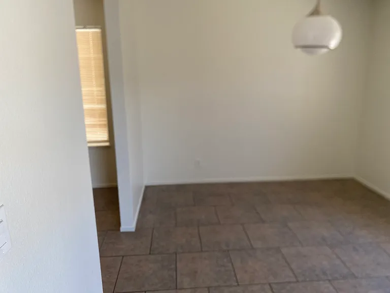 1924 Plumas Ct — Photo 4