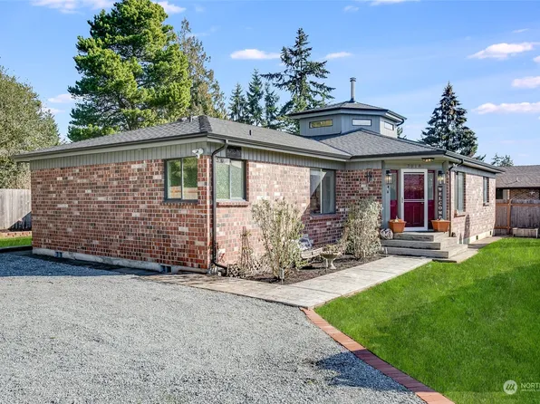 3018 S 225th Place, Des Moines, WA 98198