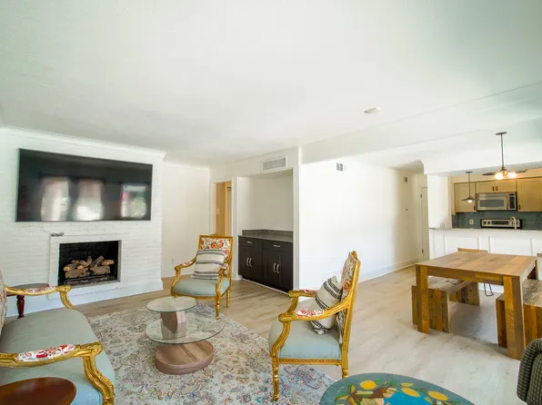 5926 Sandhurst Ln APT 123, Dallas, TX 75206