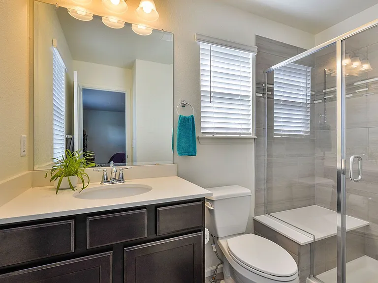 344 Zeppelin Way — Photo 23