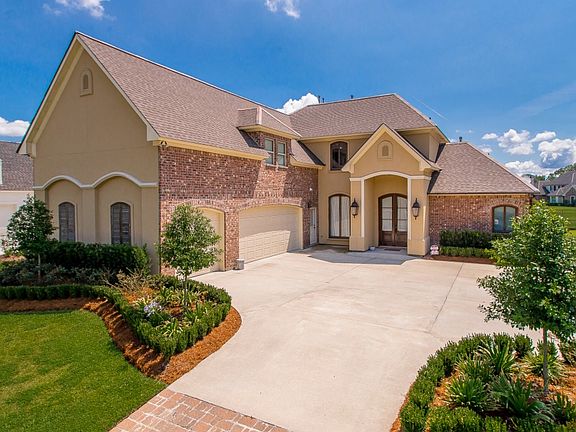3rd image of 8969 Carriagewood Estates Dr