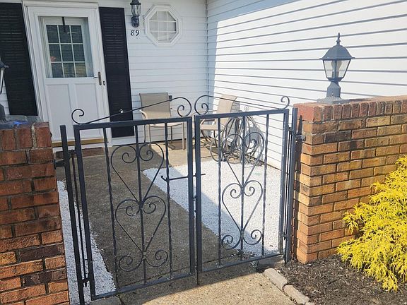 4th image of 89 Courtshire Drive