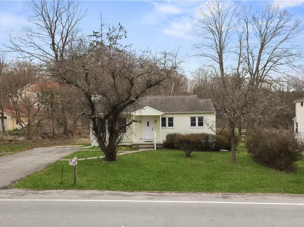 290 Locust Avenue, Cortlandt Manor, NY 10567