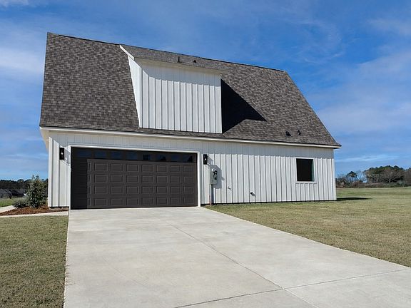 5th image of 1053 Martin Way