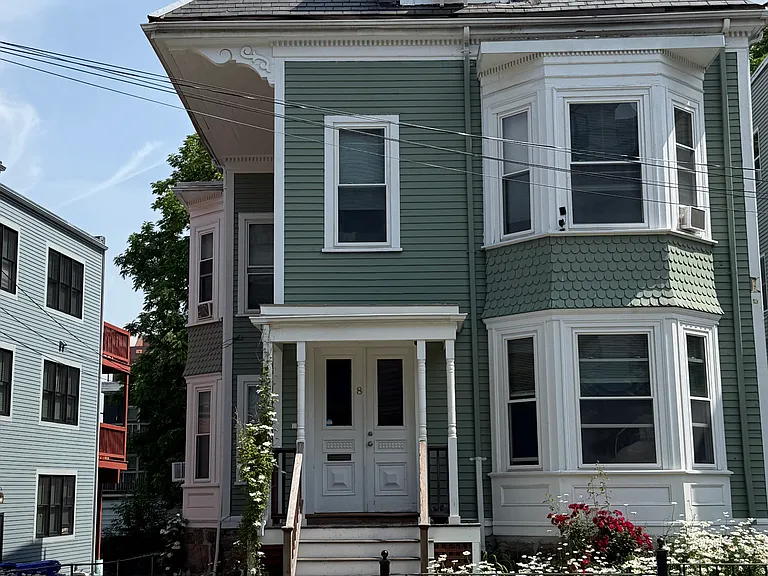 8 Westminster Ave #3 — Photo 16
