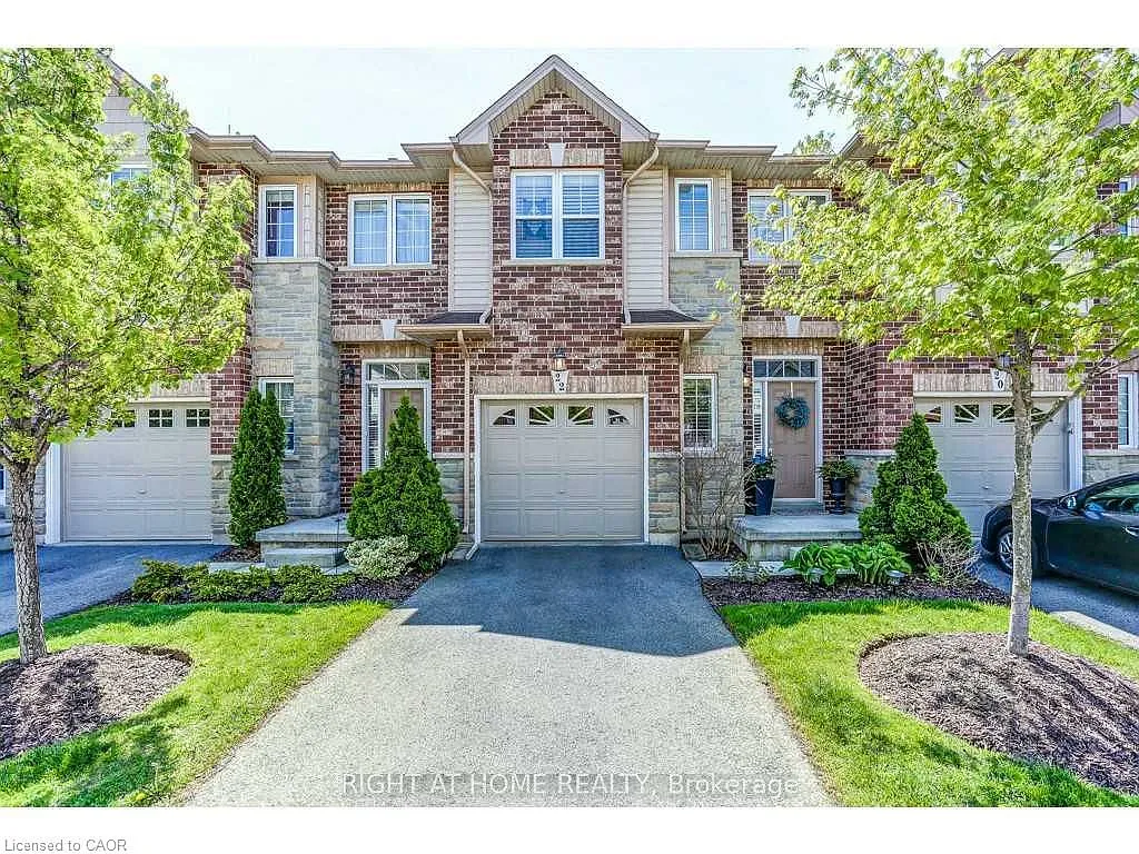 22 Liddycoat Ln #9 photo 1