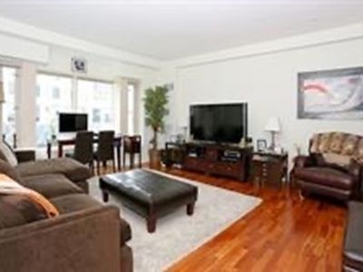 100 Belvidere St #5E, Boston, MA, 02116