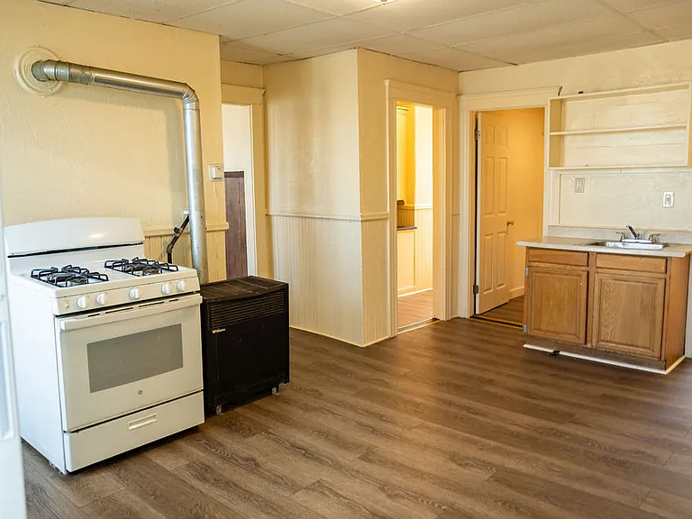 42 Dorchester St #3 — Photo 10