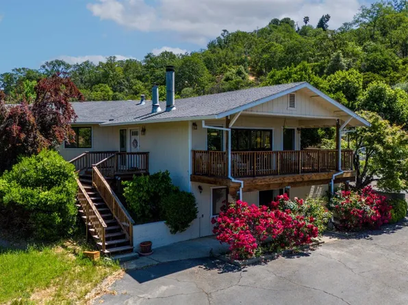 4901 Eastside Calpella Road, Ukiah, CA 95482