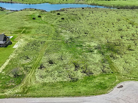 3rd image of 1041 Goodnight Ranch Dr