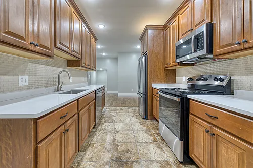426 Mosher St Photo 1