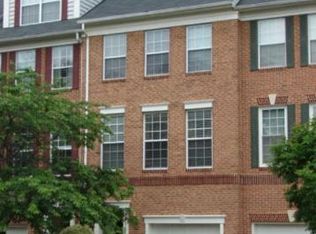 3605 12th St S, Arlington, VA 22204