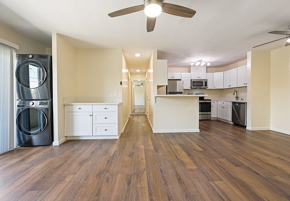 1st image of 1707 Chalcedony St #0