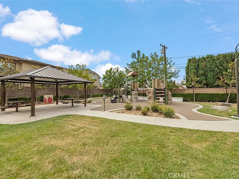 21020 Cornerstone Dr — Photo 29