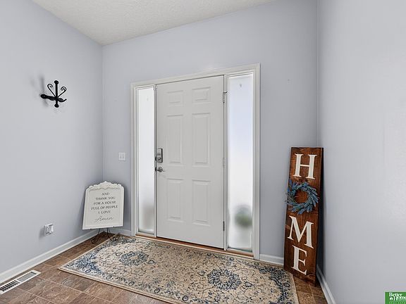 5th image of 5525 N 150th St