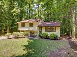 13200 Thornridge Ln, Midlothian, VA 23112