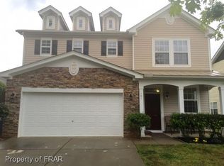 101 Milpass Dr, Holly Springs, NC 27540
