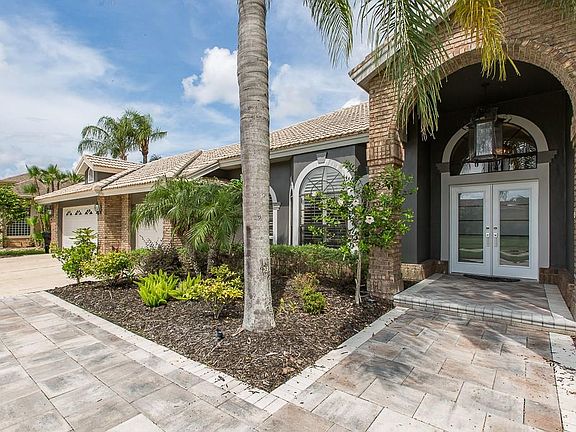 4th image of 1910 Lago Vista Blvd