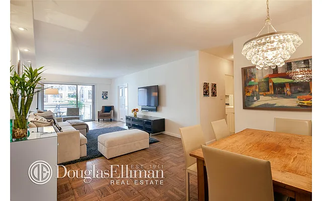 Sold by Douglas Elliman | media 15