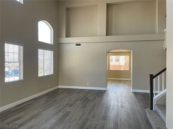 5th image of 164 Gannett Peak St