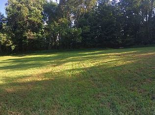 35 Trolley Car Ln, Clarksburg, WV 26301