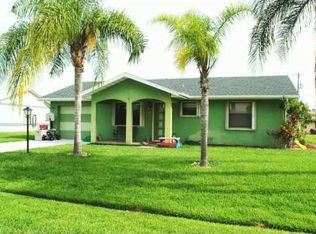 2341 SE Bounty Ave, Port Saint Lucie, FL 34952