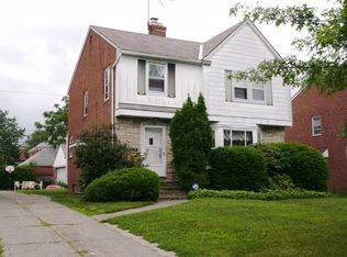 3614 Bendemeer Rd, Cleveland Heights, OH 44118