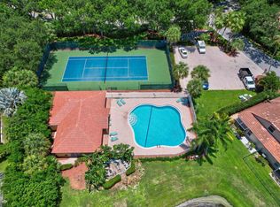 1035 Aspri Way, Riviera Beach, FL 33418