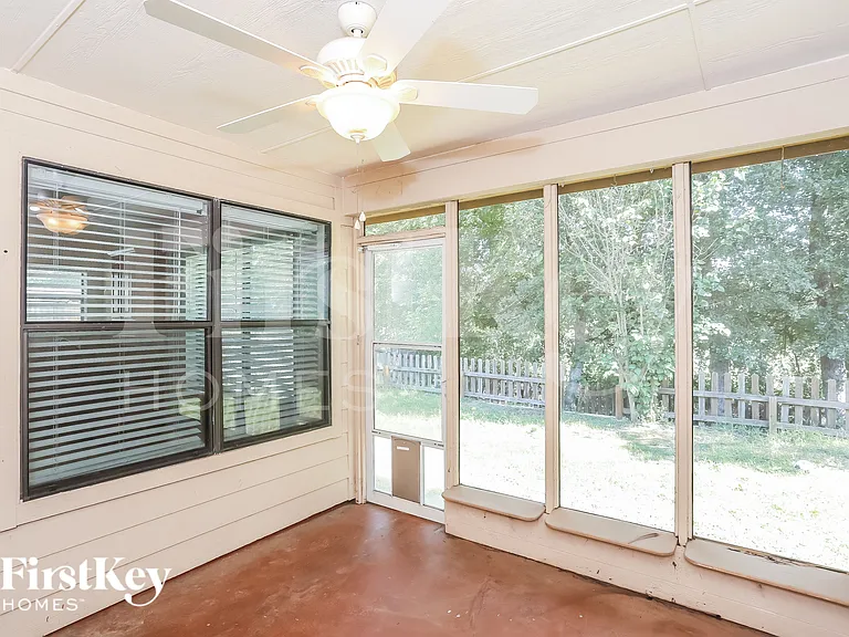 2213 Brandy Dr — Photo 8