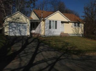 11 Thompson St, Adams, MA 01220