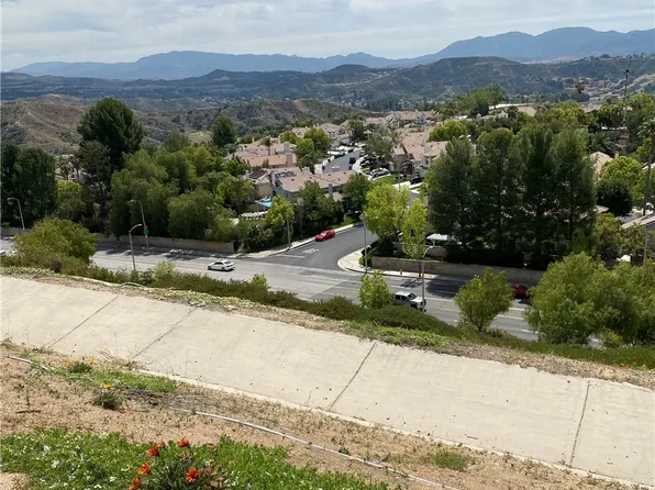 0 Copper Hill Dr #136, Santa Clarita, CA 91390