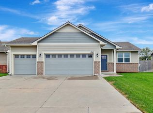 1241 E Prairie Hill Cir, Park City, KS 67219