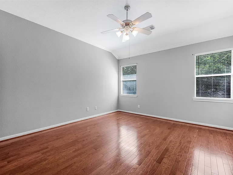 7 Ebony Oaks Pl — Photo 22