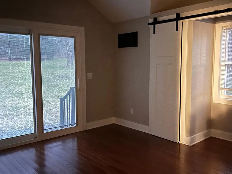 2600 Howlett Hill Rd — Photo 14