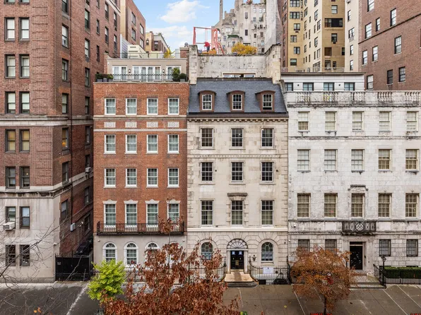 34 East 70th Street image 21 of 22