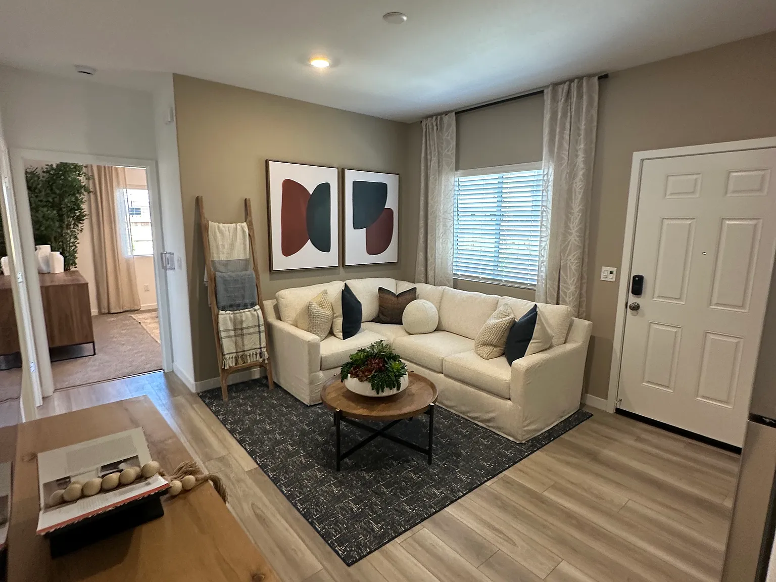 Brokenfork Ct, Rancho Cordova — Photo 2