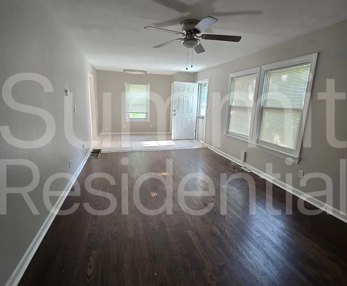 10507 Oakland Ave — Photo 3
