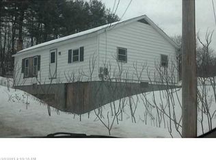 528 Trapp Rd, Auburn, ME 04210