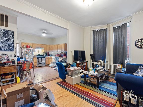 2nd image of 125 Palisade Ave