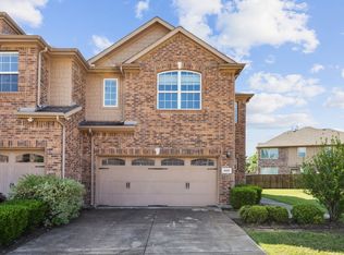 262 Barrington Ln, Lewisville, TX 75067