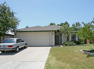 8105 Broken Arrow Rd, Fort Worth, TX 76137