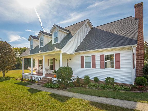 1358 Foxfire Road-10