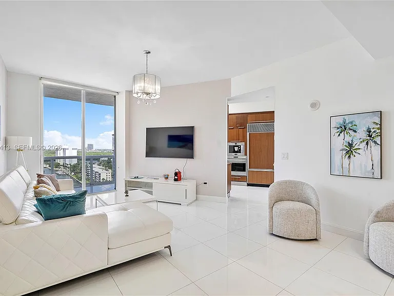 15811 Collins Ave #1205 — Photo 2